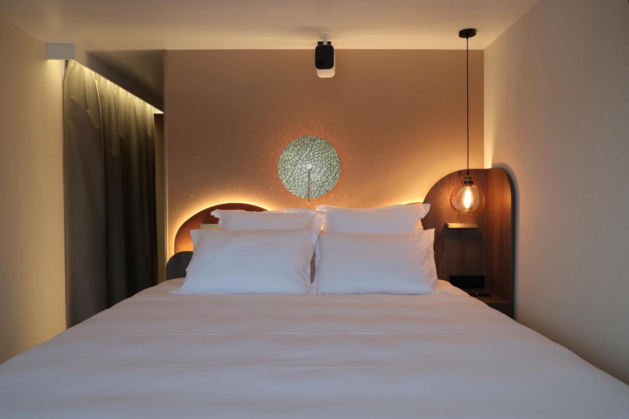 L'Escale Royale - Nid d'amour sur l'eau avec Jacuzzi à 40 min de Paris Saint-Martin-la-Garenne Exterior foto